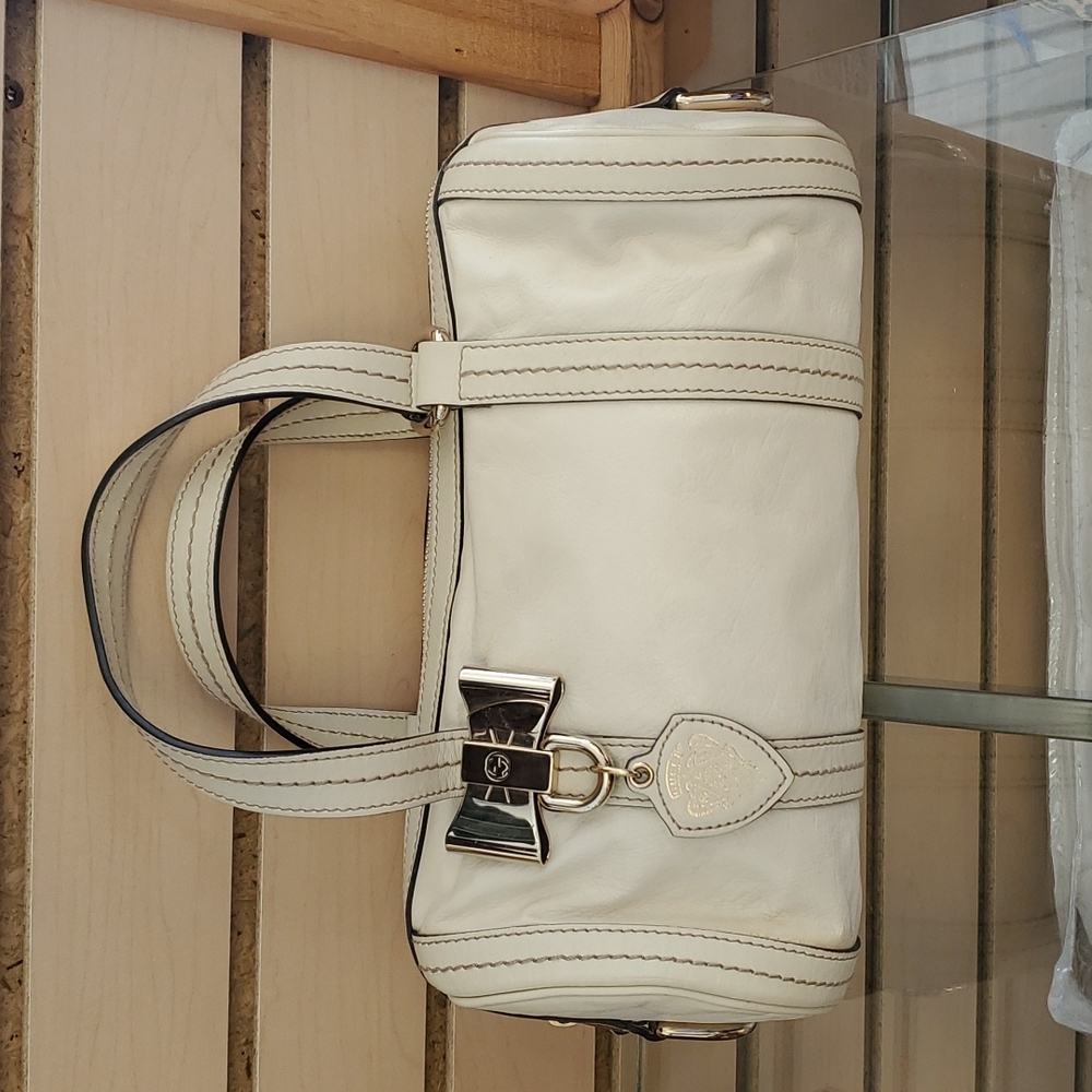 Gucci Barrel Bag